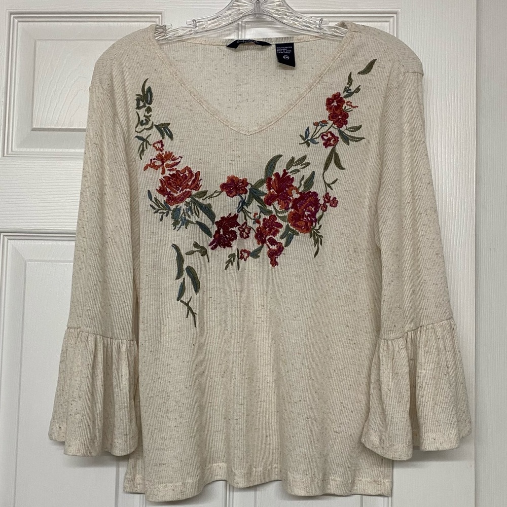 Embroidered Linen Blend Ribbed Oatmeal Color V Neck Top Bell Sleeves BoHo Sz MP